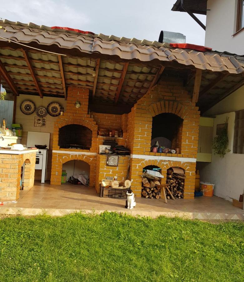 La Bunicu Vila Polovragi Exterior foto