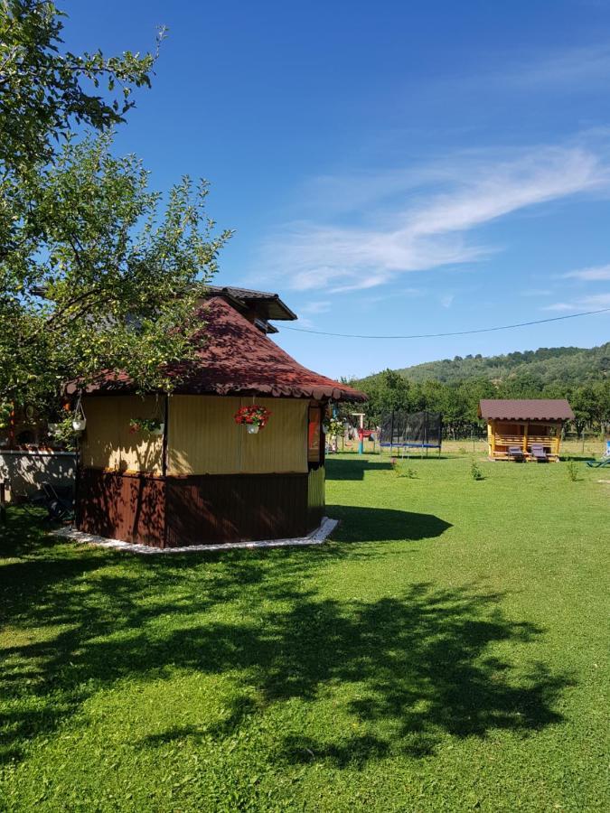 La Bunicu Vila Polovragi Exterior foto